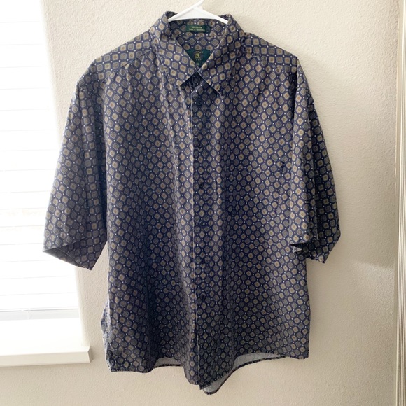 Club Room Other - Short sleeve patterned button up